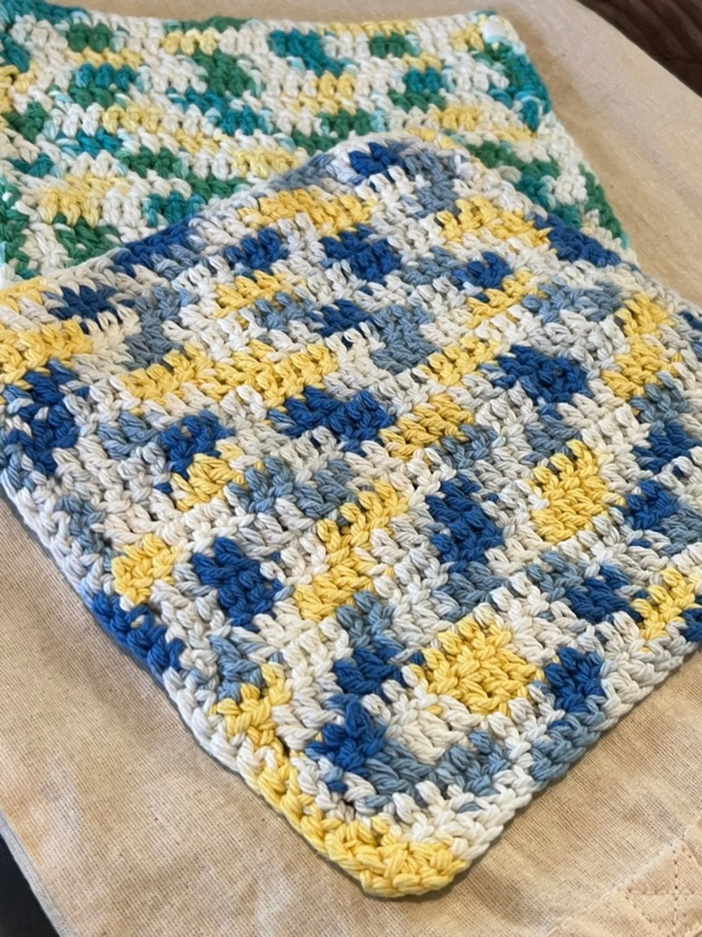 Crochet Wash Cloth Dish cloths - Blue, Green, Yellow, White set of 2